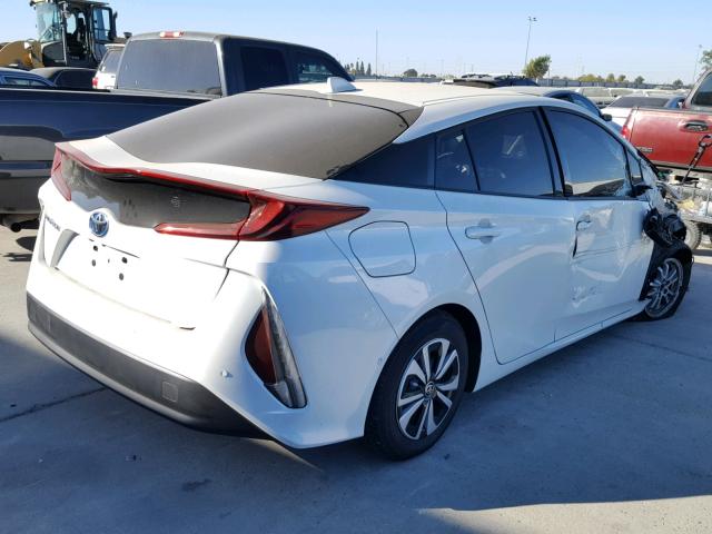JTDKARFP5H3067444 - 2017 TOYOTA PRIUS PRIM თეთრი ფოტო 4