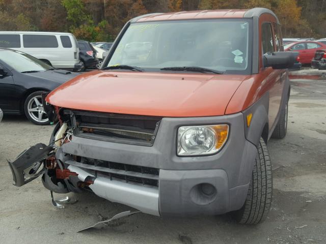 5J6YH28563L009046 - 2003 HONDA ELEMENT EX ORANGE photo 2