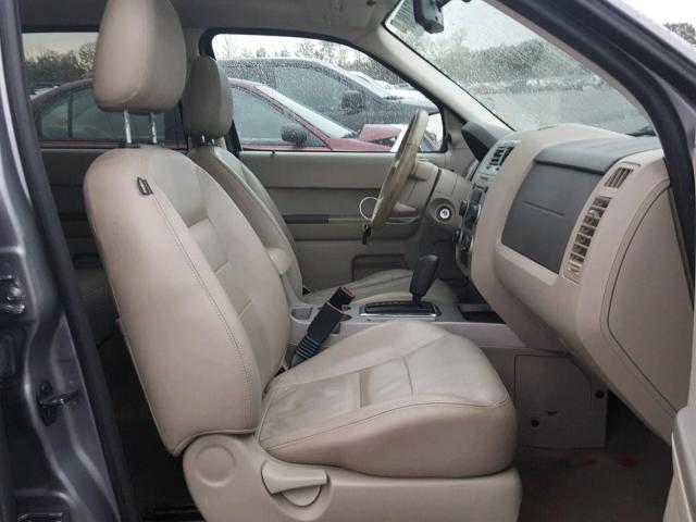 1FMCU93148KD00369 - 2008 FORD ESCAPE XLT GRAY photo 5