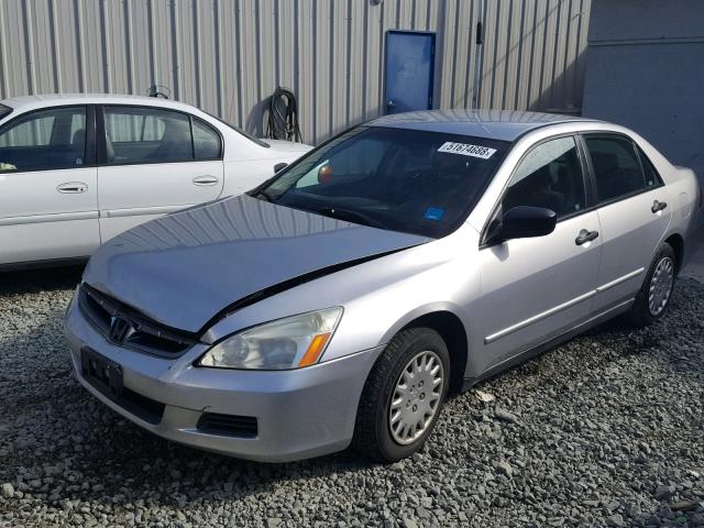 1HGCM56107A061093 - 2007 HONDA ACCORD VAL SILVER photo 2