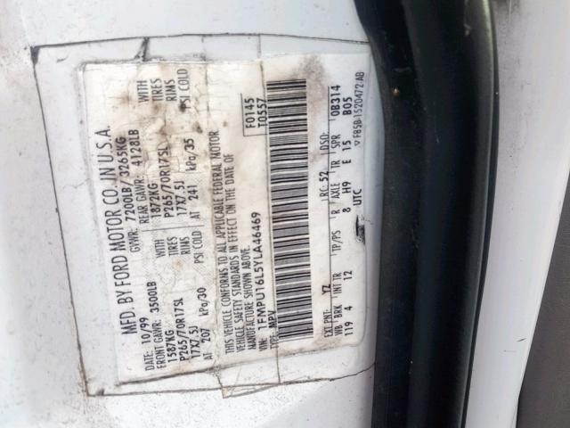 1FMPU16L5YLA46469 - 2000 FORD EXPEDITION WHITE photo 10