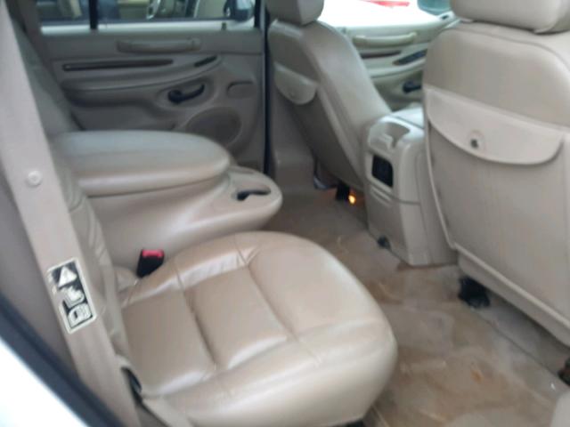 5LMRU27A3YLJ00313 - 2000 LINCOLN NAVIGATOR 白色 照片 6