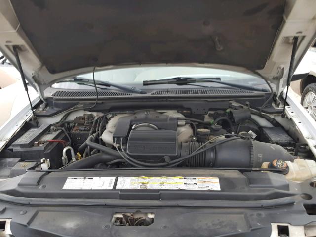 5LMRU27A3YLJ00313 - 2000 LINCOLN NAVIGATOR 白色 照片 7