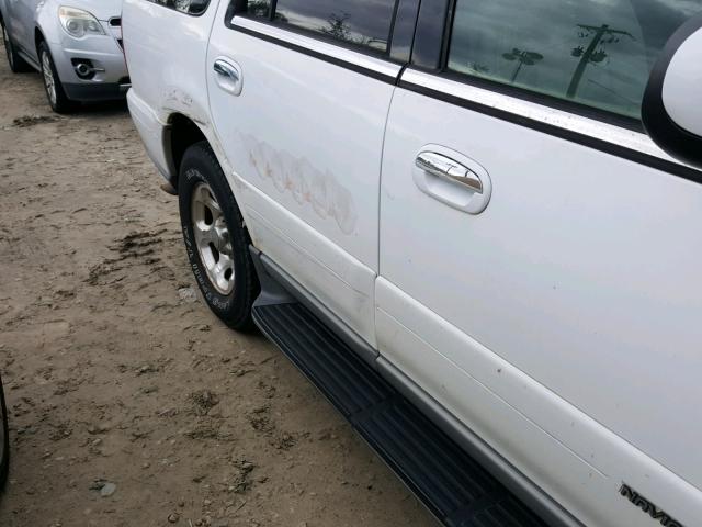 5LMRU27A3YLJ00313 - 2000 LINCOLN NAVIGATOR 白色 照片 9