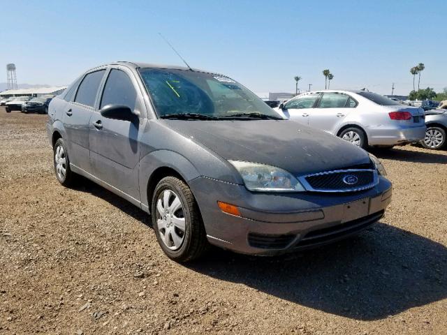 1FAFP34N57W256211 - 2007 FORD FOCUS ZX4 GRAY photo 1