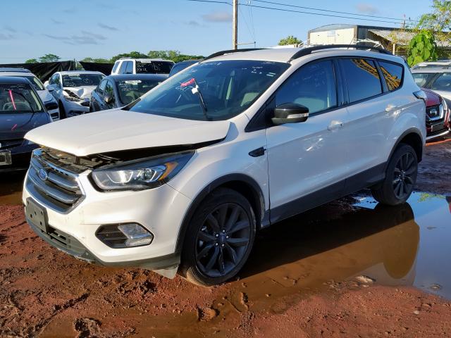 1FMCU9J90HUB81832 - 2017 FORD ESCAPE TIT WHITE photo 2