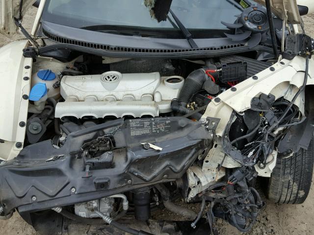 3VWRW31C27M514579 - 2007 VOLKSWAGEN NEW BEETLE 白色 照片 7