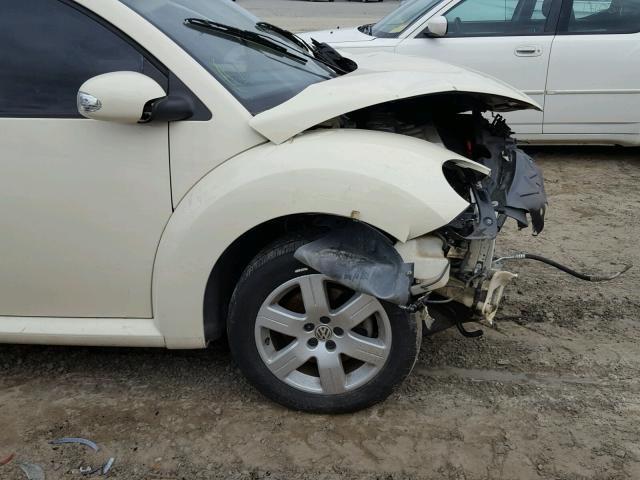 3VWRW31C27M514579 - 2007 VOLKSWAGEN NEW BEETLE 白色 照片 9
