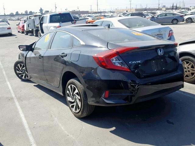 2HGFC2F70JH511742 - 2018 HONDA CIVIC EX BLACK photo 3