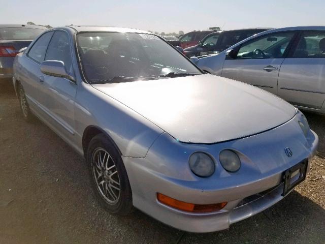 JH4DB7661YS000569 - 2000 ACURA INTEGRA GS SILVER photo 1