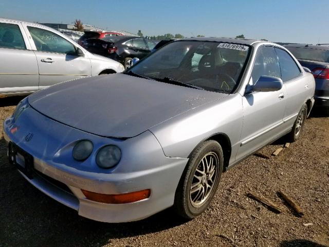 JH4DB7661YS000569 - 2000 ACURA INTEGRA GS SILVER photo 2