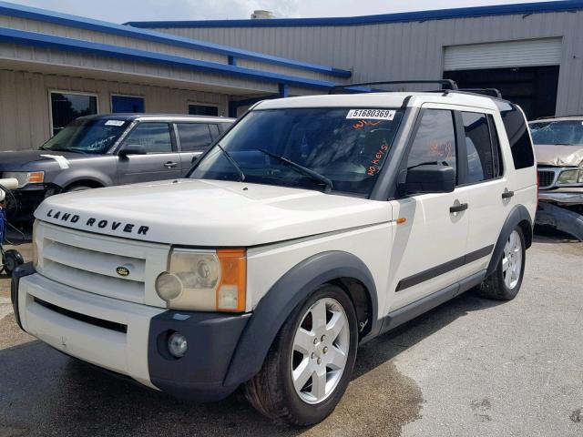 SALAG25415A346396 - 2005 LAND ROVER LR3 HSE WHITE photo 2