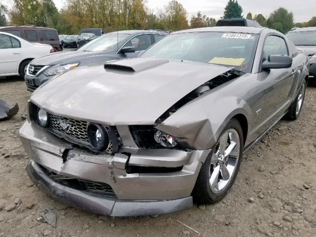 1ZVHT82H485180316 - 2008 FORD MUSTANG GT GRAY photo 2