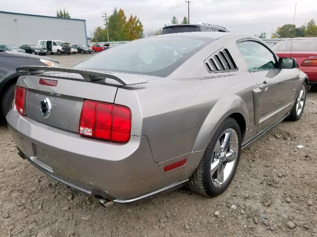 1ZVHT82H485180316 - 2008 FORD MUSTANG GT GRAY photo 4