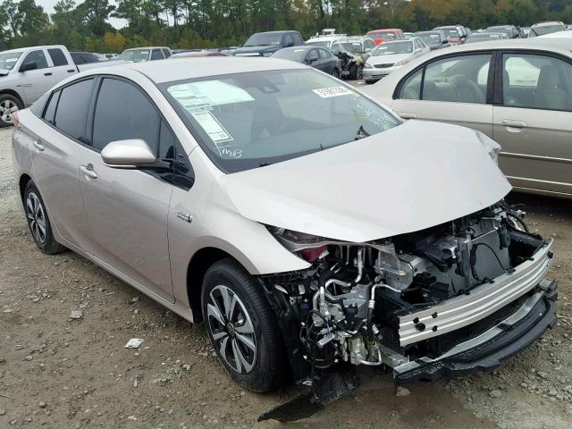 JTDKARFP8J3088214 - 2018 TOYOTA PRIUS PRIM SILVER photo 1