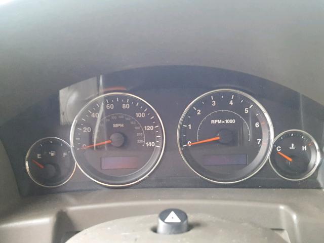 1J8HG48K76C302820 - 2006 JEEP COMMANDER GOLD photo 8