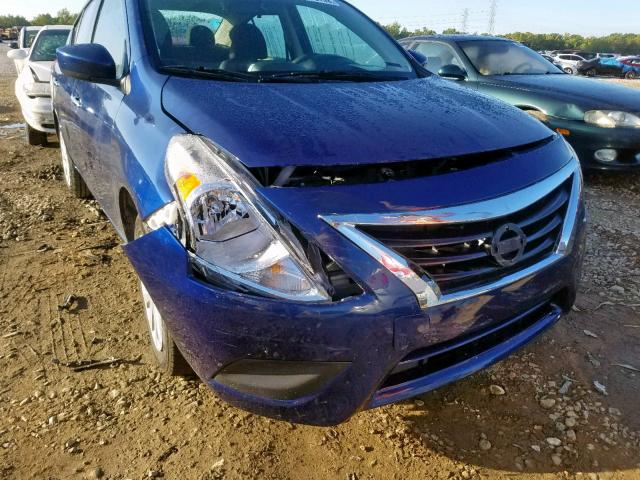 3N1CN7APXJL866024 - 2018 NISSAN VERSA S BLUE photo 9