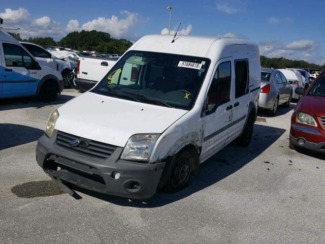 NM0LS6AN9AT018725 - 2010 FORD TRANSIT CO WHITE photo 2