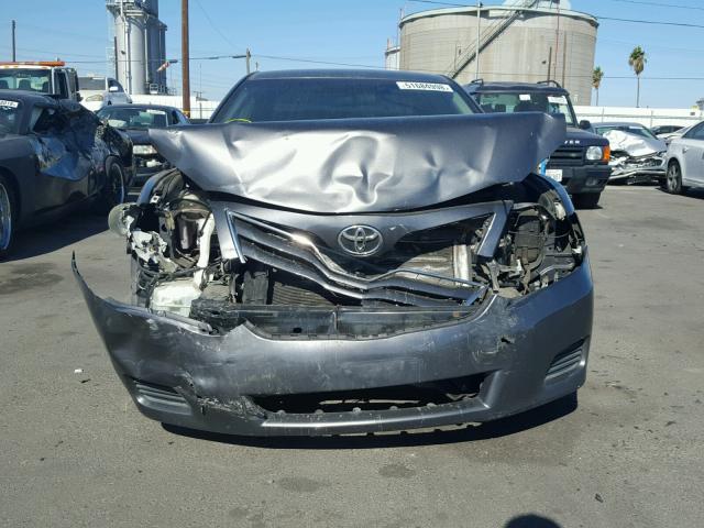 4T4BF3EKXBR137169 - 2011 TOYOTA CAMRY BASE Qara foto 9