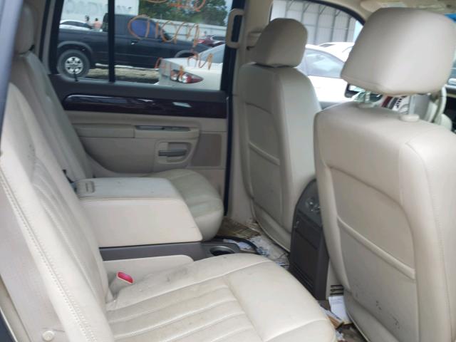 5LMEU68H94ZJ11101 - 2004 LINCOLN AVIATOR 银色 照片 6