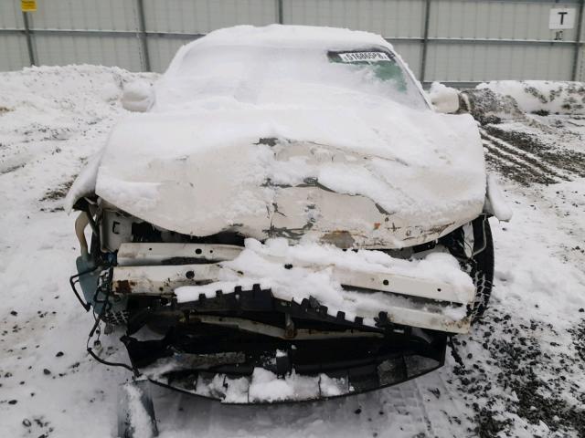 1G2WP52K93F109404 - 2003 PONTIAC GRAND PRIX WHITE photo 9