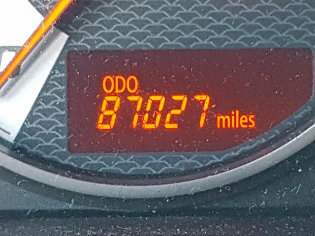 JF1ZNAA16D1721936 - 2013 TOYOTA SCION FR-S WHITE photo 8