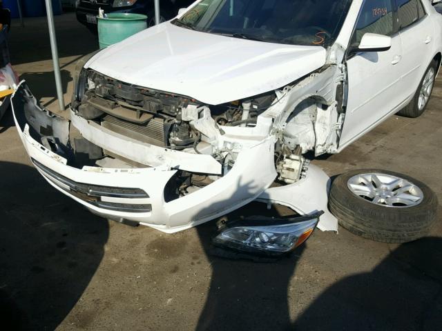1G11D5SR8DF206860 - 2013 CHEVROLET MALIBU 1LT 白色 照片 9