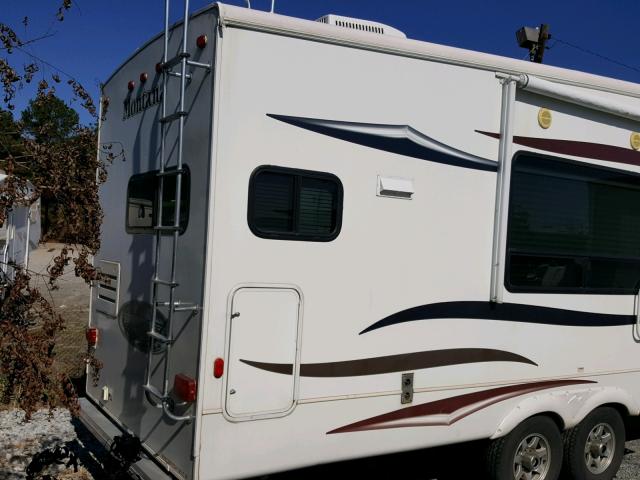 4YDF29526A4731218 - 2010 KEYSTONE MONTANA WHITE photo 5