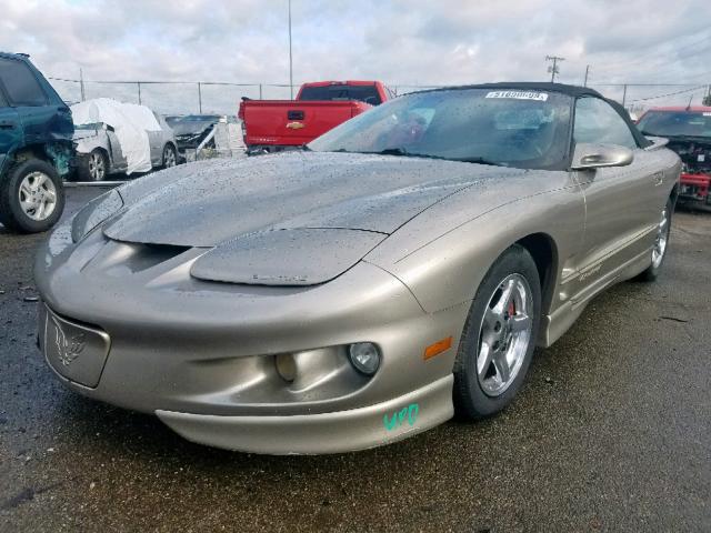 2G2FS32K822103564 - 2002 PONTIAC FIREBIRD TAN photo 2