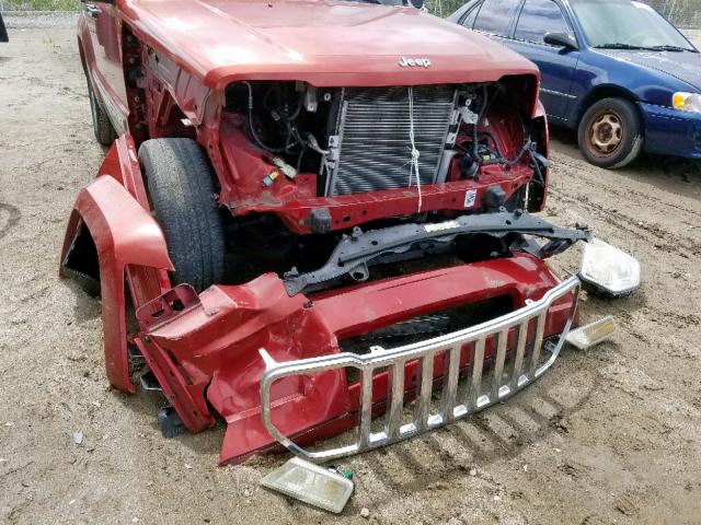 1J8GP58K28W240861 - 2008 JEEP LIBERTY LI RED photo 9