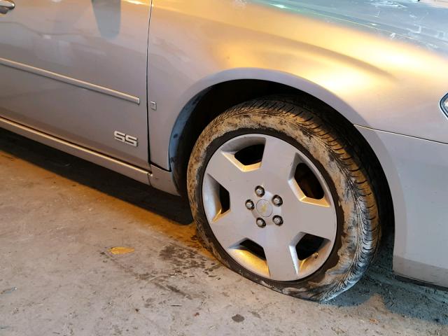 2G1WD58CX79185239 - 2007 CHEVROLET IMPALA SUP 银色 照片 9