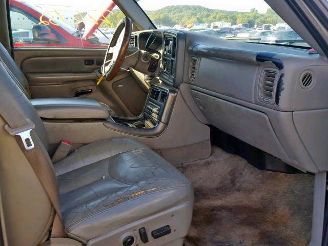 1GKEK63U03J242601 - 2003 GMC YUKON DENA GOLD photo 5