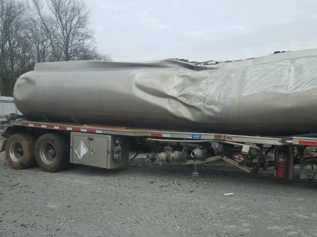 5HTAB4326D7H77622 - 2013  EIL TANKER SILVER photo 10