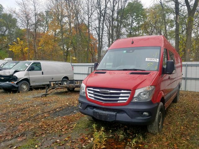 WDYPE8CDXGP345040 - 2016 FREIGHTLINER SPRINTER 2 RED photo 2