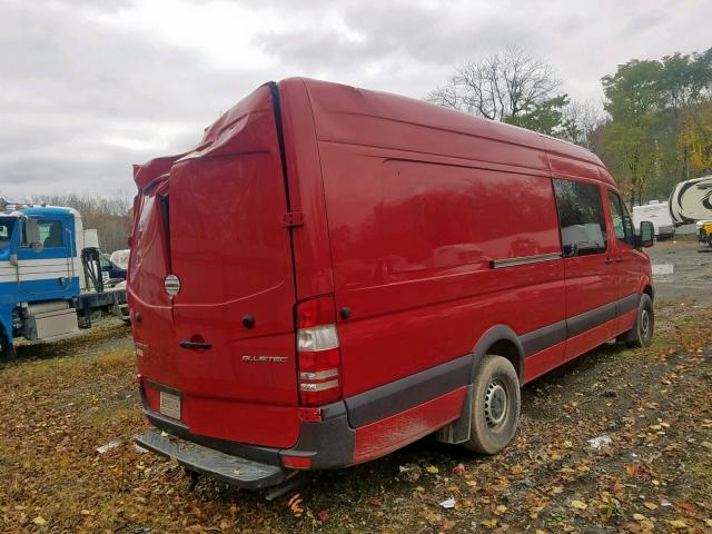 WDYPE8CDXGP345040 - 2016 FREIGHTLINER SPRINTER 2 RED photo 4