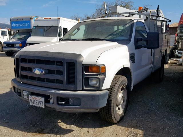 1FTWF30528EA26894 - 2008 FORD F350 SRW S WHITE photo 2