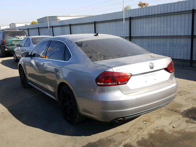 1VWBP7A36DC042230 - 2013 VOLKSWAGEN PASSAT SE GRAY photo 3