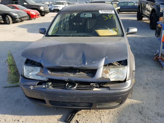 3VWRK69M63M179699 - 2003 VOLKSWAGEN JETTA GL GRAY photo 9