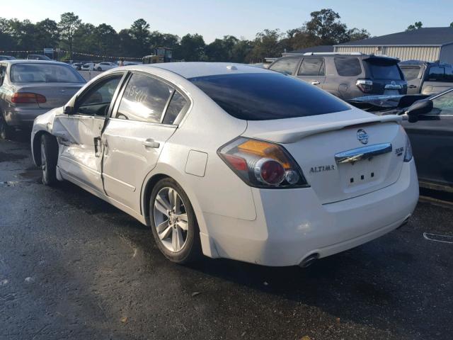 1N4BL2AP2CC207179 - 2012 NISSAN ALTIMA SR WHITE photo 3