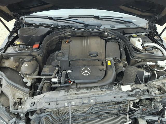 WDDGF4HB6EA958772 - 2014 MERCEDES-BENZ C 250 BLACK photo 7