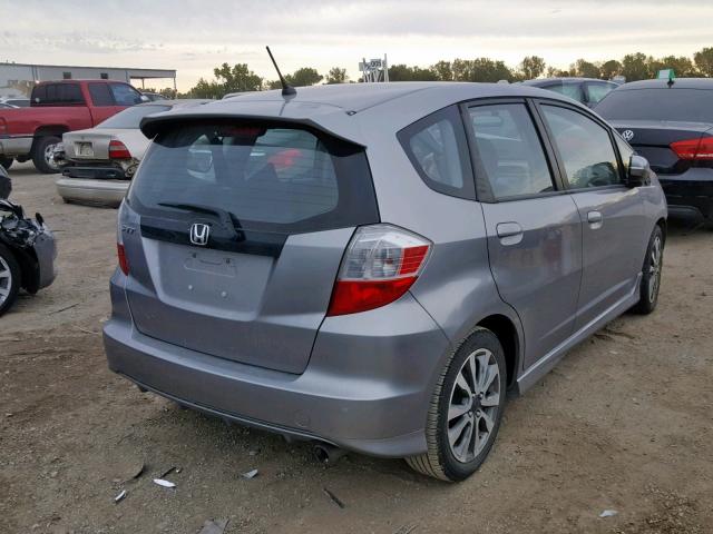 JHMGE88629S006549 - 2009 HONDA FIT SPORT GRAY photo 4