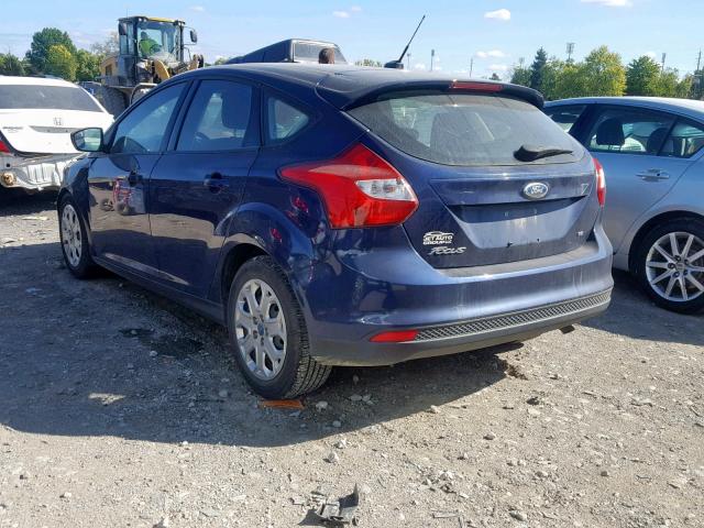 1FAHP3K25CL135899 - 2012 FORD FOCUS SE BLUE photo 3