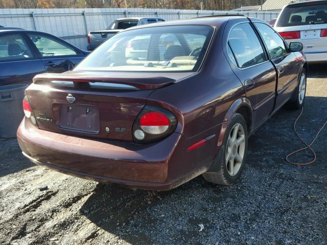 JN1CA31D61T600005 - 2001 NISSAN MAXIMA GXE MAROON photo 4