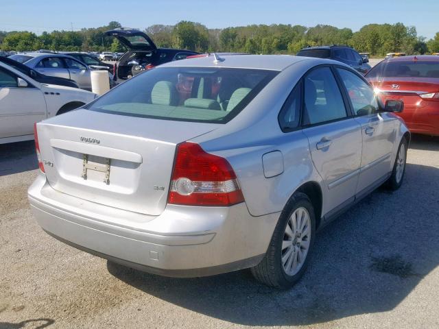 YV1MS382052078951 - 2005 VOLVO S40 2.4I SILVER photo 4