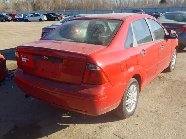 1FAFP34N87W288568 - 2007 FORD FOCUS ZX4 RED photo 4