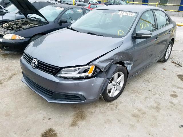 3VWLL7AJ5CM080771 - 2012 VOLKSWAGEN JETTA TDI GRAY photo 2