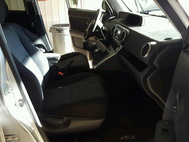 JTLZE4FE8CJ013889 - 2012 TOYOTA SCION XB Gümüş foto 5