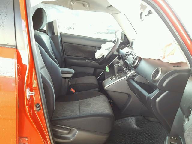 JTLZE4FE1FJ076448 - 2015 TOYOTA SCION XB Қызыл фото 5