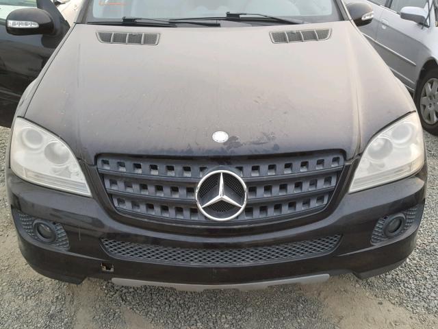 4JGBB86E16A136589 - 2006 MERCEDES-BENZ ML 350 BLACK photo 7