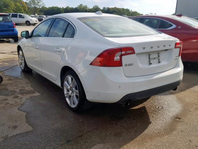 YV1902FH0B2008150 - 2011 VOLVO S60 T6 WHITE photo 3